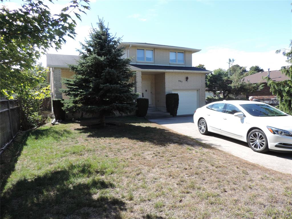 995 MICHIGAN Avenue, Sarnia, Ontario, Canada