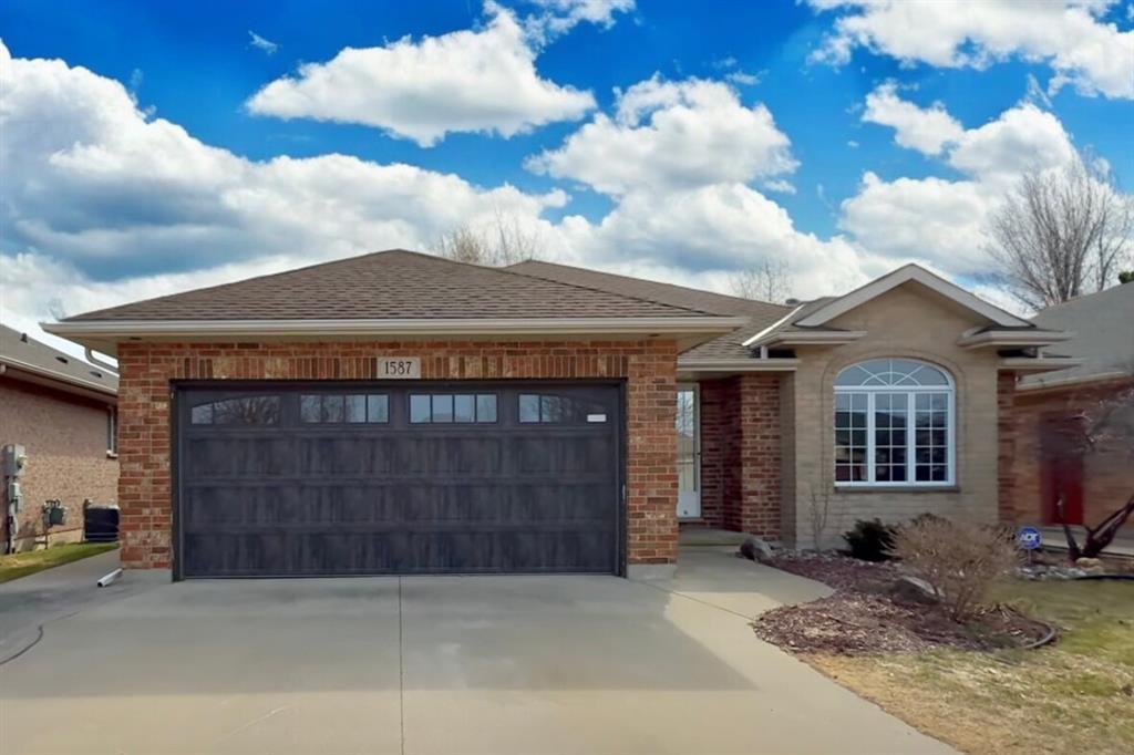 1587 Heritage Park Drive, Sarnia Ontario, Canada