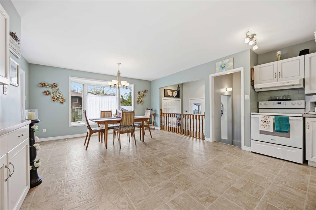 1208 THOMAS Drive, Sarnia, Ontario, Canada photo 8