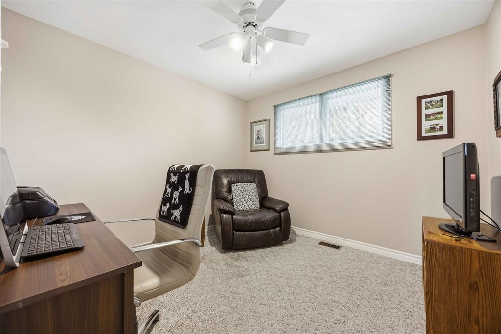 1208 THOMAS Drive, Sarnia, Ontario, Canada photo 14