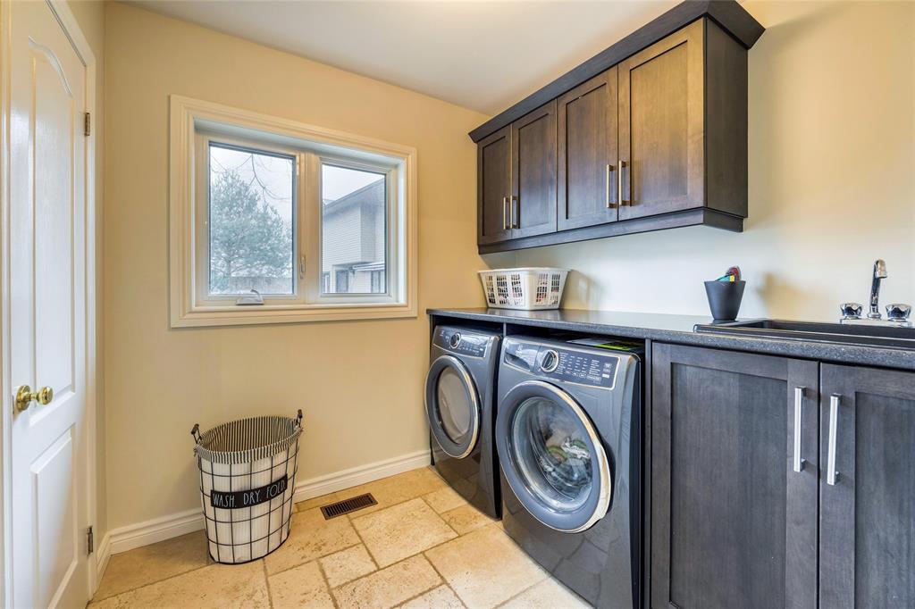 2775 OLD LAKESHORE Road, Sarnia, Ontario, Canada photo 27