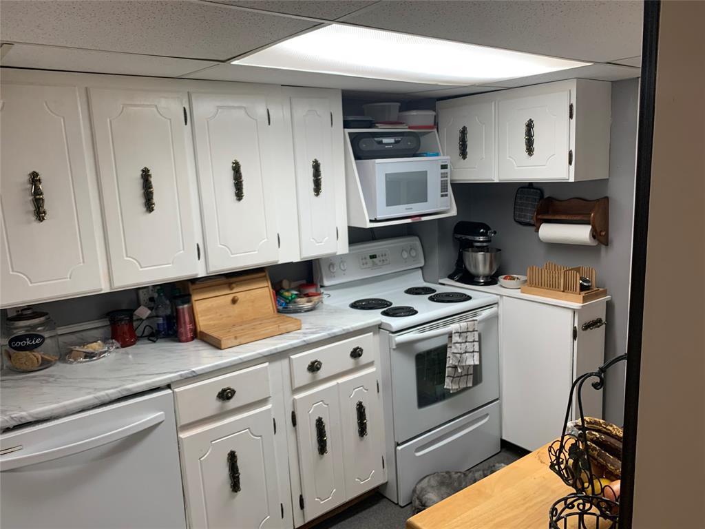 330 MAXWELL Street, Sarnia Ontario, Canada