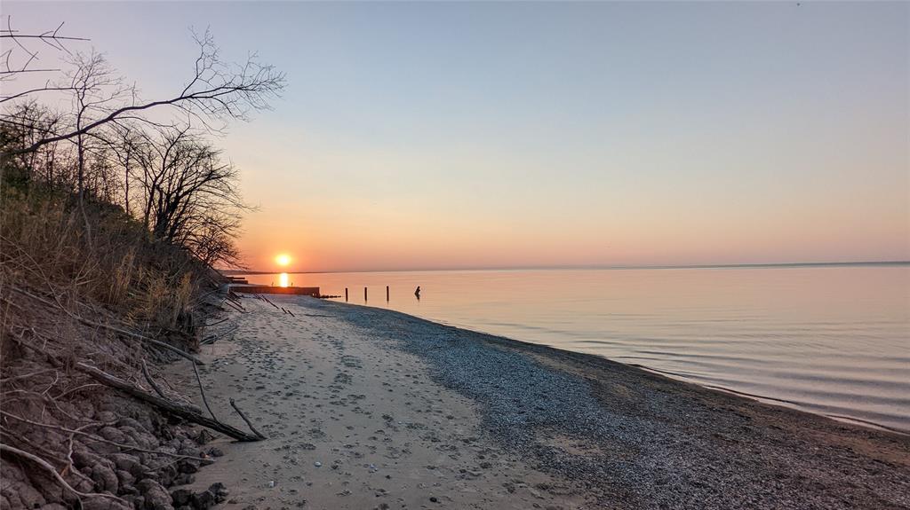 7007 BLUE COAST HEIGHTS, Plympton-Wyoming, Ontario, Canada