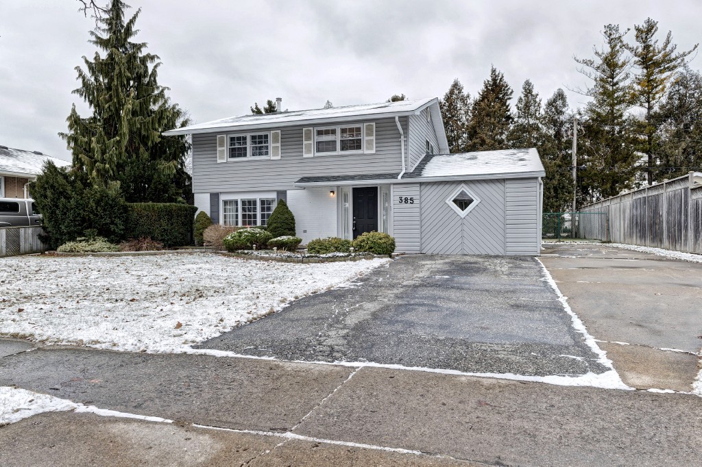 385 ELSFIELD CRES, Sarnia, Ontario, Canada