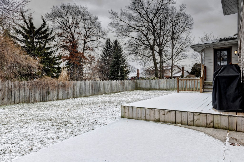 906 VARSITY CRES, Sarnia, Ontario, Canada