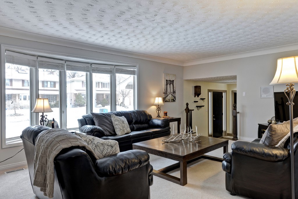 906 VARSITY CRES, Sarnia, Ontario, Canada