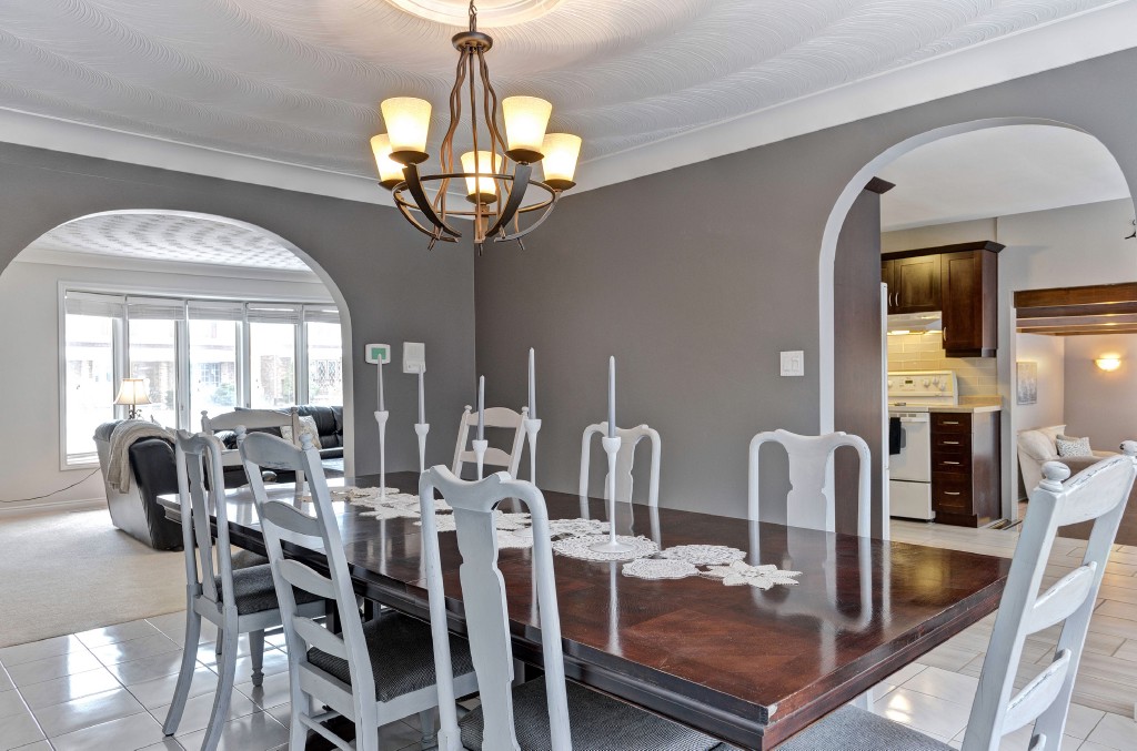 906 VARSITY CRES, Sarnia, Ontario, Canada