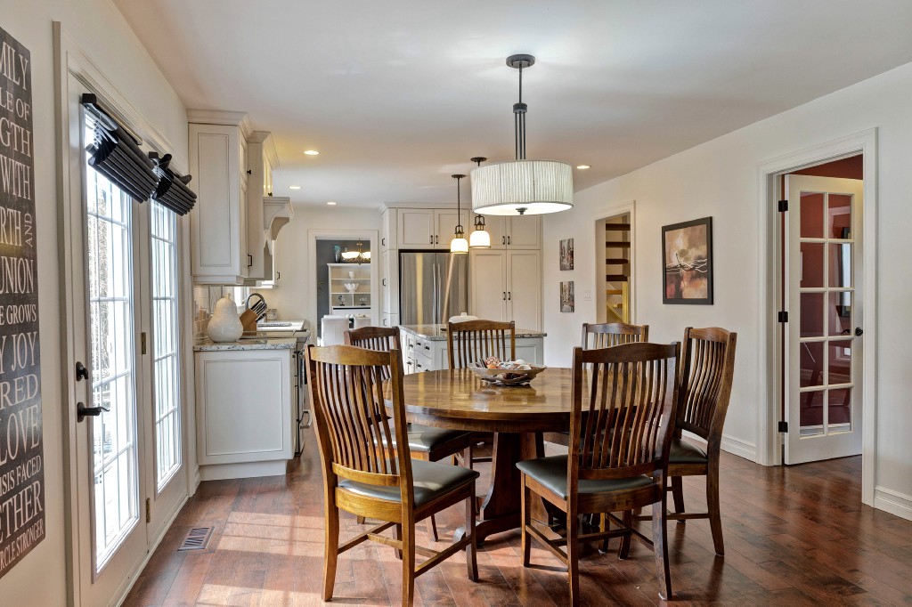 1883 CLARENCE ST, Sarnia, Ontario, Canada