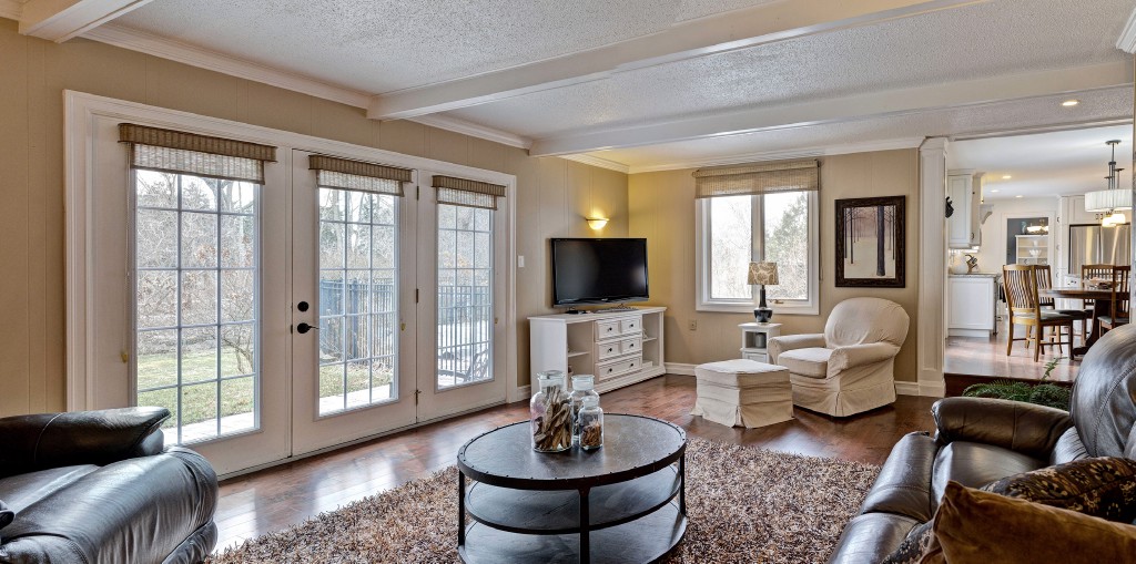 1883 CLARENCE ST, Sarnia, Ontario, Canada