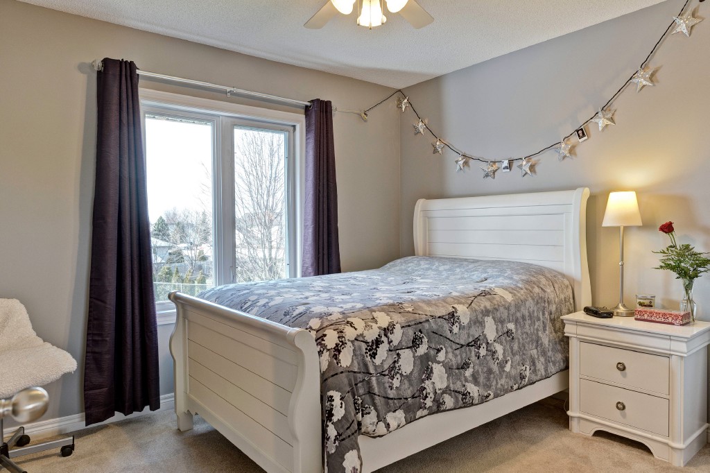 611 RIVA RIDGE DR, St. Clair, Ontario, Canada