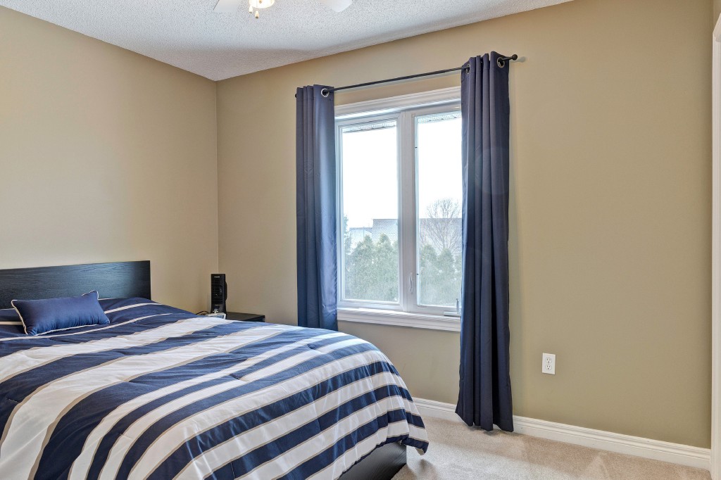 611 RIVA RIDGE DR, St. Clair, Ontario, Canada