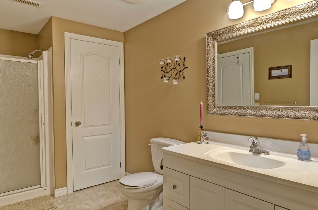 611 RIVA RIDGE DR, St. Clair, Ontario, Canada