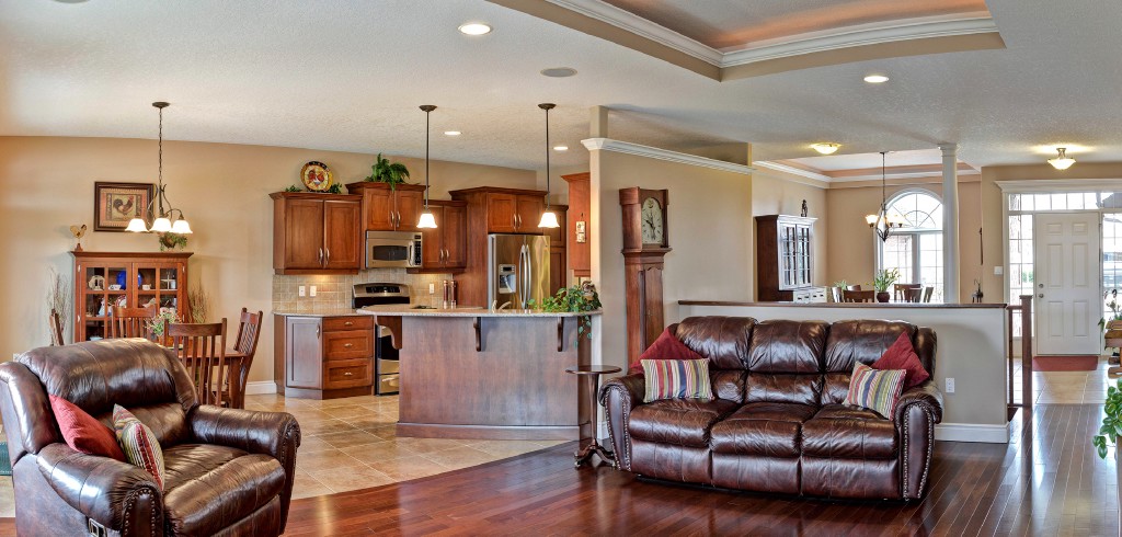 221 AUGUSTA BLVD, Sarnia, Ontario, Canada