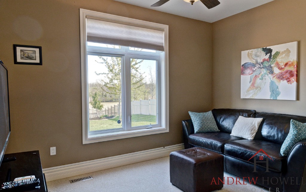 502 FIRST AVE, Petrolia, Ontario, Canada