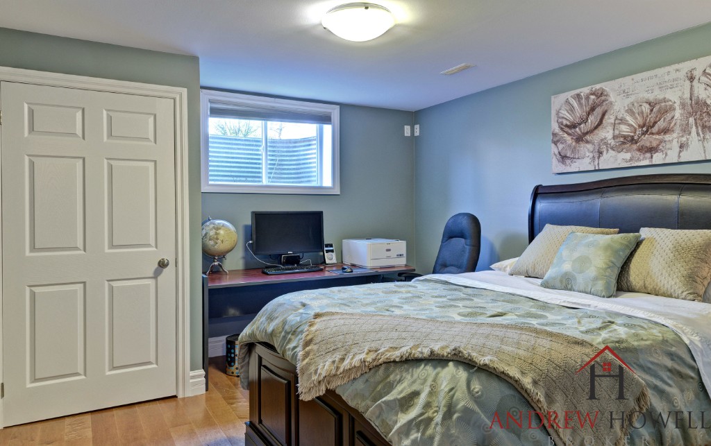 502 FIRST AVE, Petrolia, Ontario, Canada