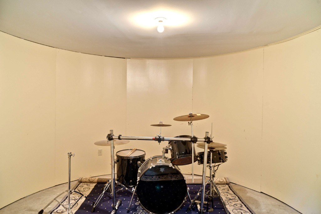 1120 ARLINGTON CRT, Sarnia, Ontario, Canada