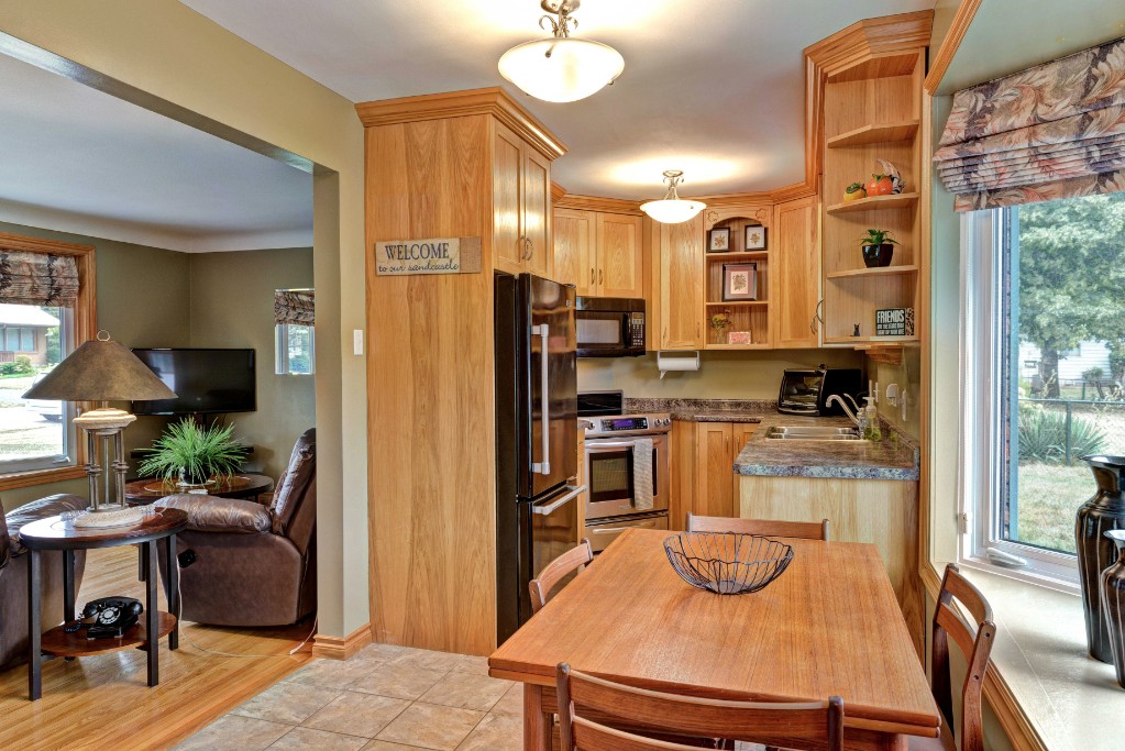 1702 GRACE AVE, Sarnia, Ontario, Canada