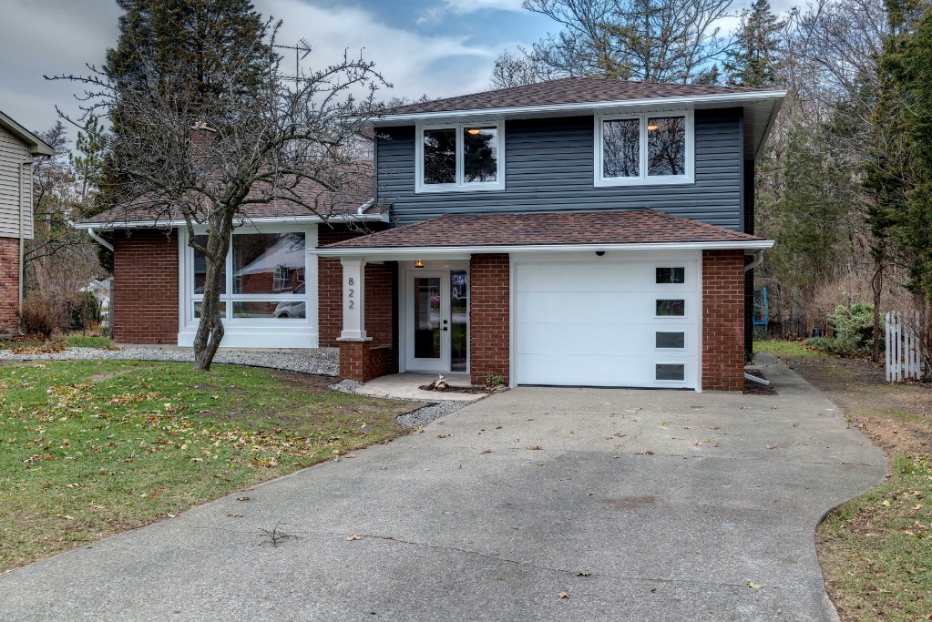 822 LAKESHORE RD, Sarnia, Ontario, Canada