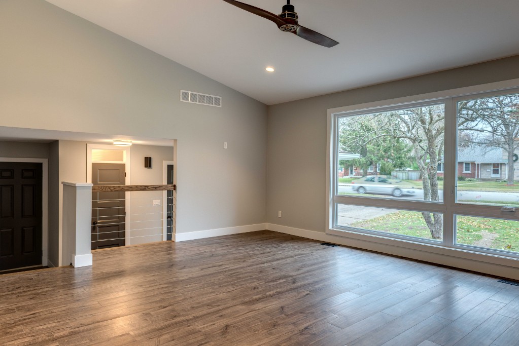 822 LAKESHORE RD, Sarnia, Ontario, Canada