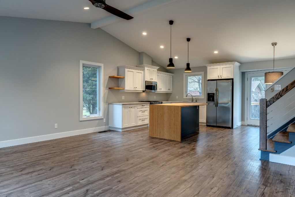 822 LAKESHORE RD, Sarnia, Ontario, Canada