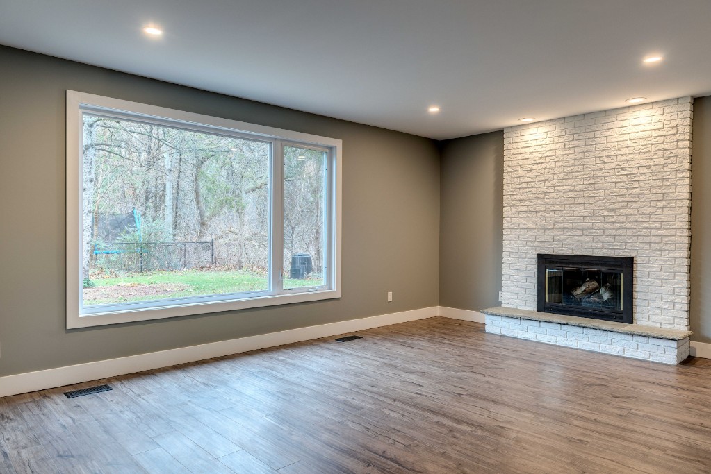 822 LAKESHORE RD, Sarnia, Ontario, Canada