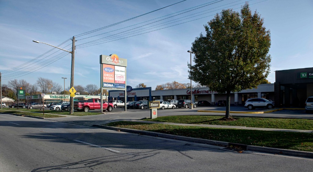 822 LAKESHORE RD, Sarnia, Ontario, Canada