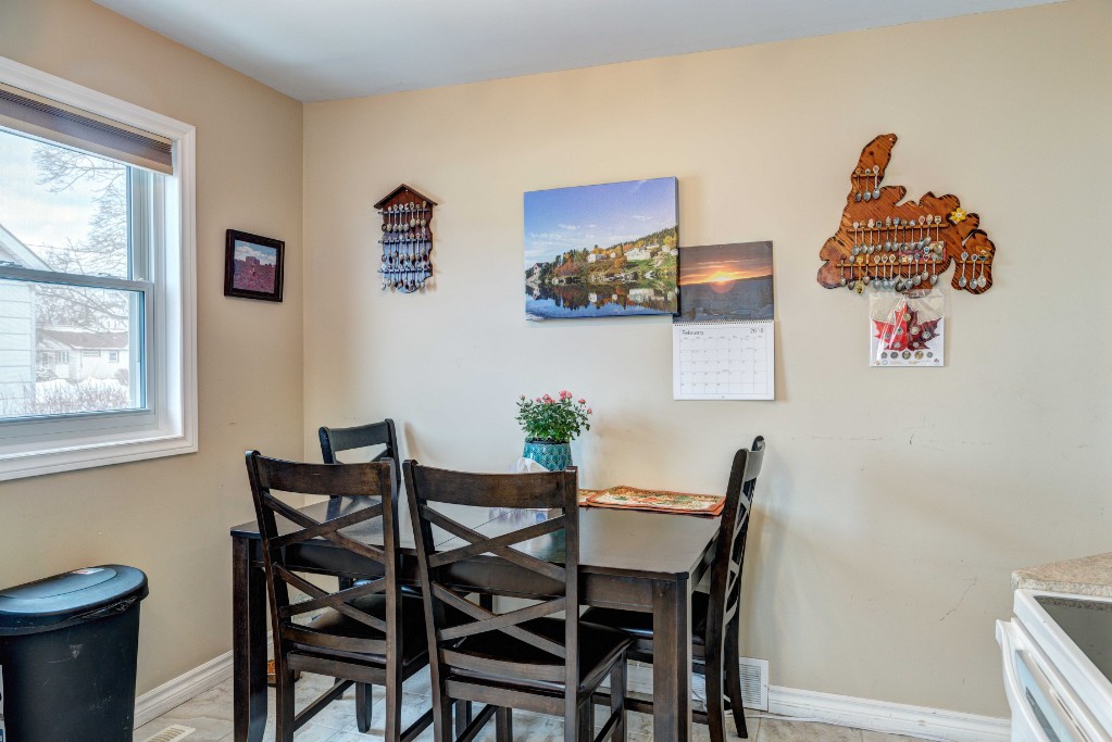 1193 MATHEWS AVE, Sarnia, Ontario, Canada