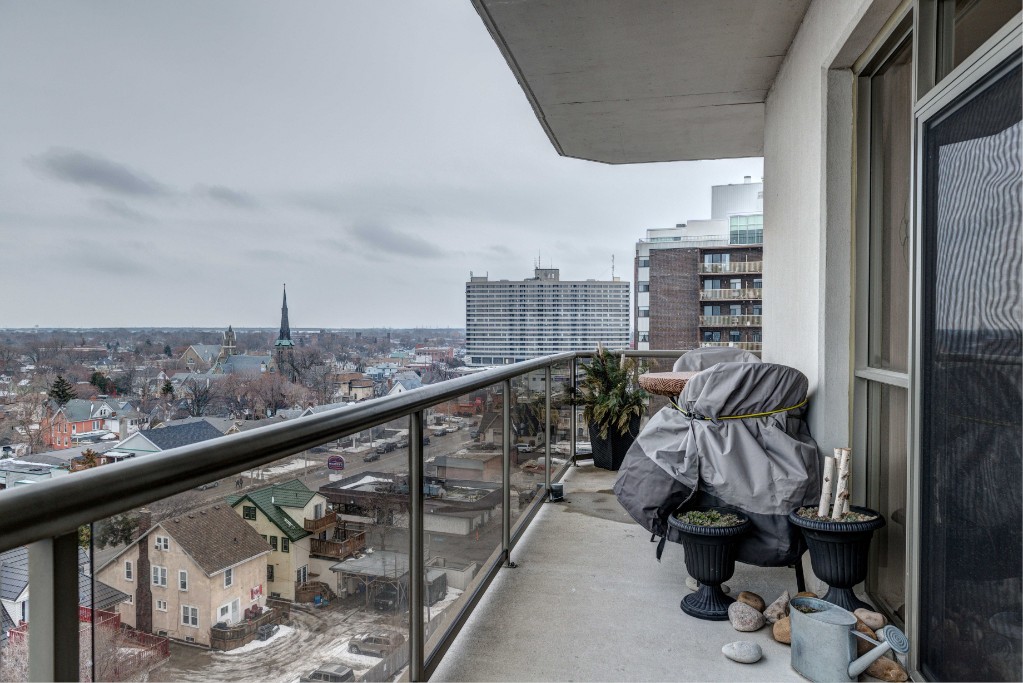350 FRONT ST North 1003, Sarnia, Ontario, Canada