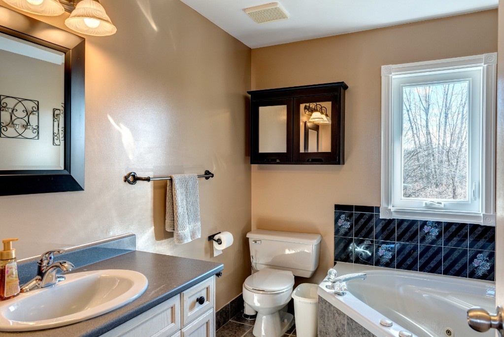 526 MURRAY DR, St. Clair, Ontario, Canada