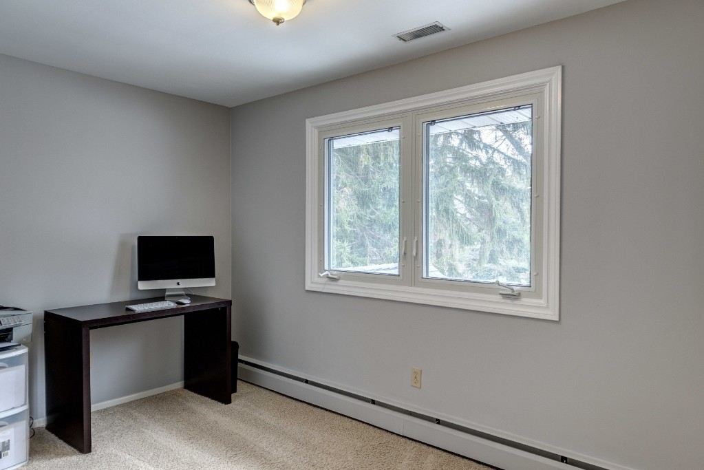 1871 LAKESHORE RD, Sarnia, Ontario, Canada