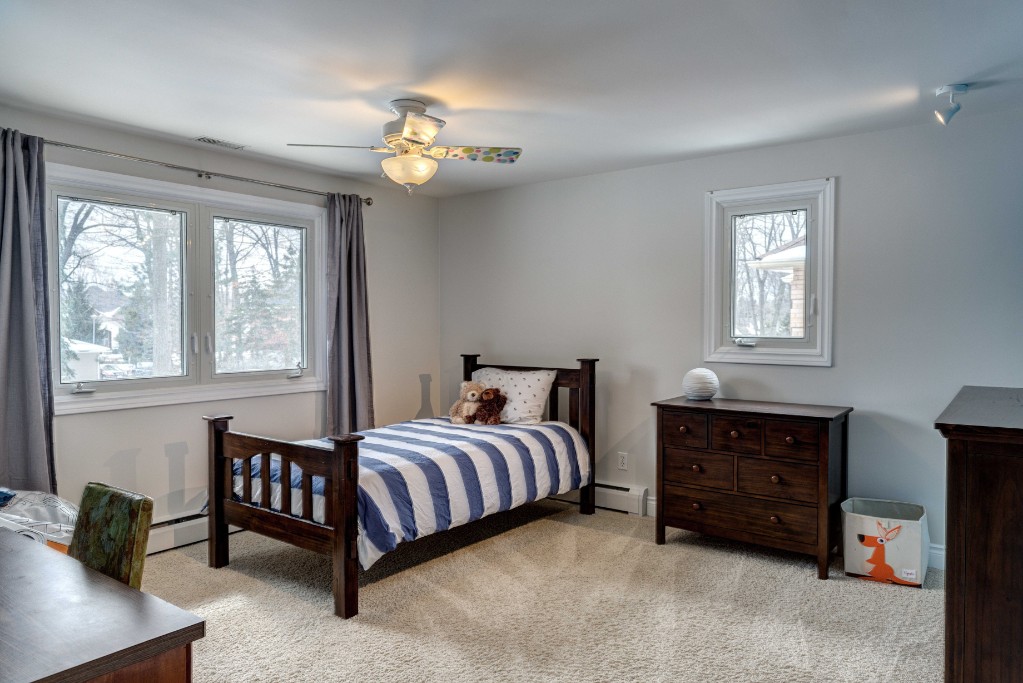 1871 LAKESHORE RD, Sarnia, Ontario, Canada