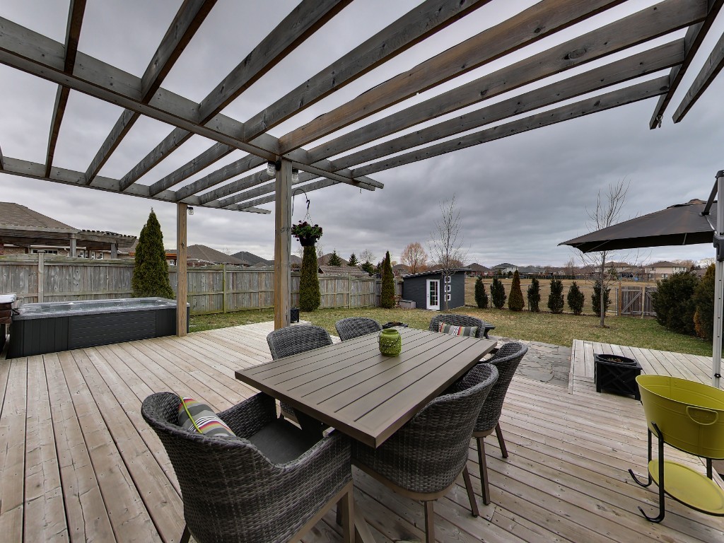 1929 AVENUE RD, Sarnia, Ontario, Canada