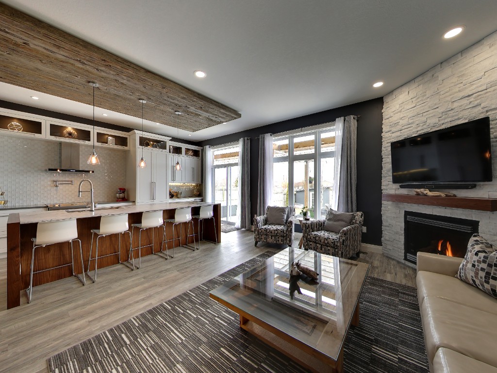 1929 AVENUE RD, Sarnia, Ontario, Canada