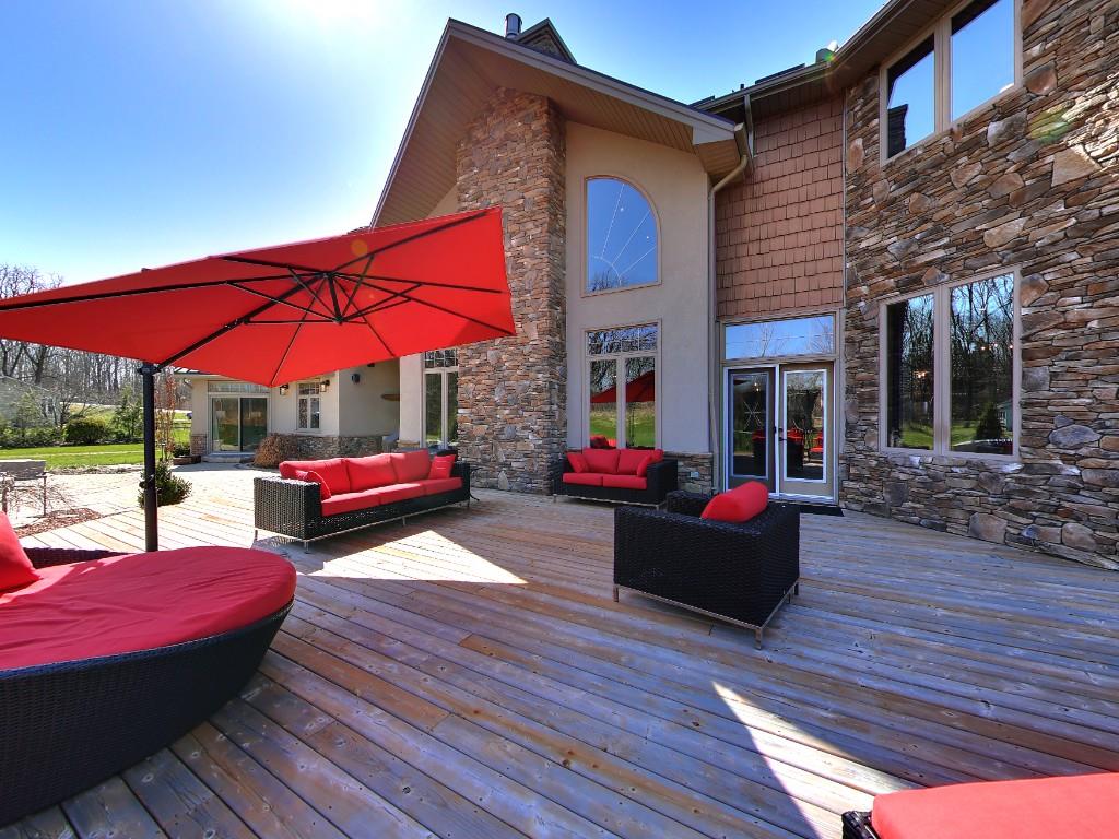 7152 BONNIE DOONE Road, Plympton-Wyoming, Ontario, Canada