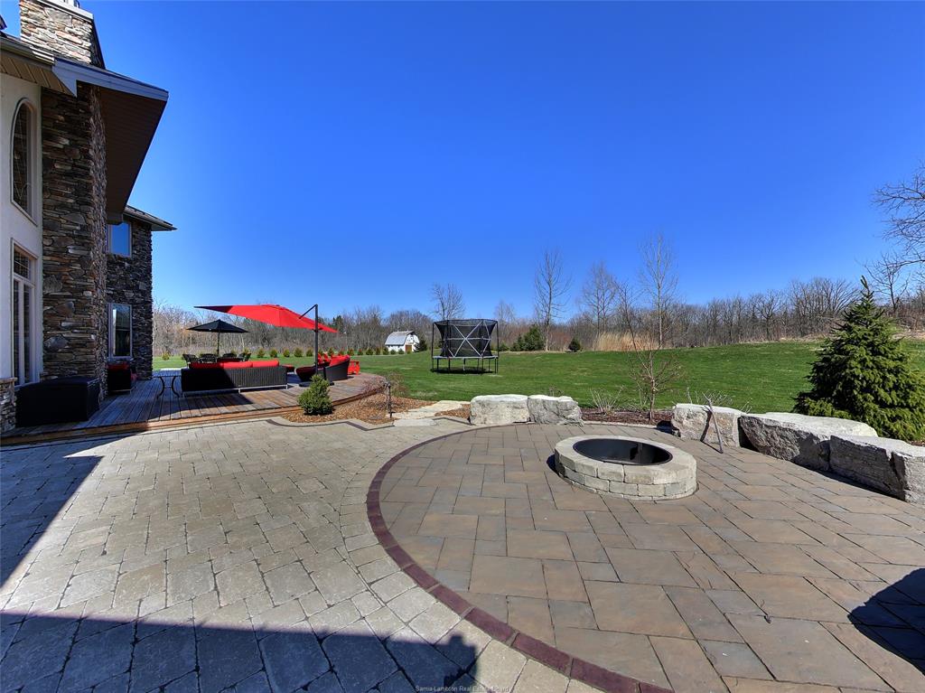 7152 BONNIE DOONE Road, Plympton-Wyoming, Ontario, Canada