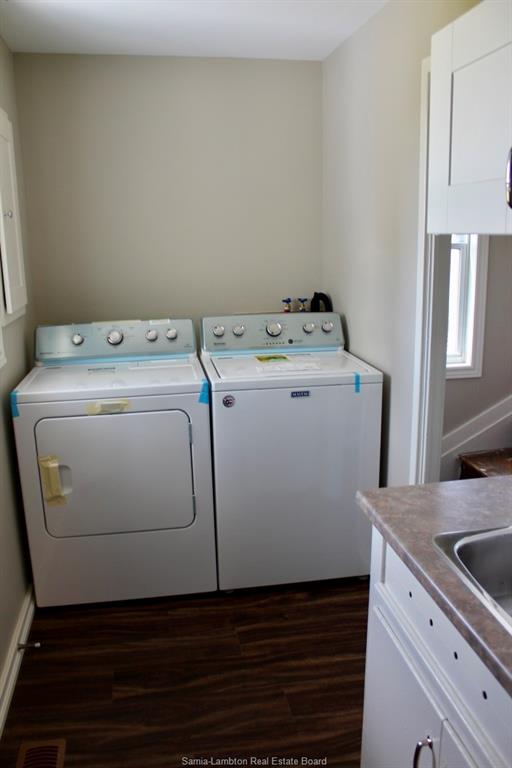 5483 LONDON Line, Plympton-Wyoming, Ontario, Canada