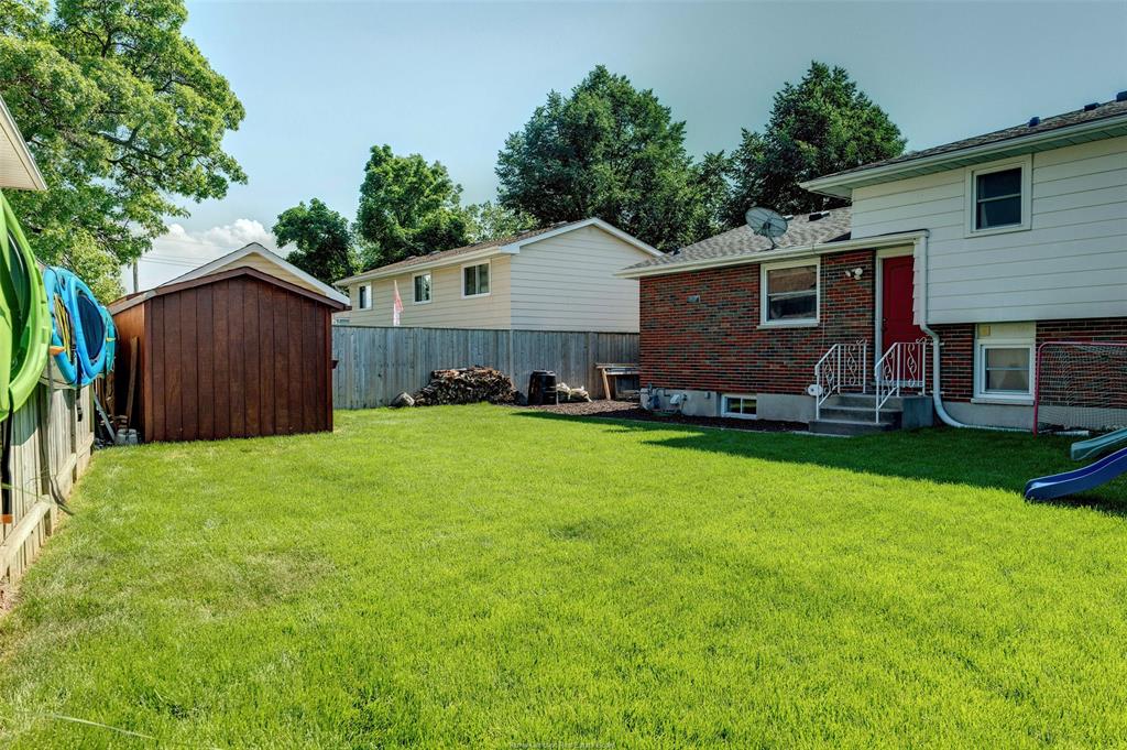 1540 COLBORNE Road, Sarnia, Ontario, Canada
