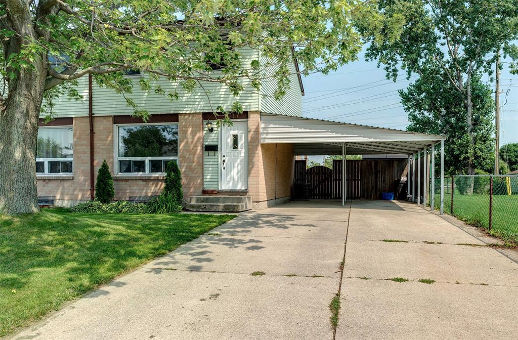 617 CARDIFF Drive, Sarnia, Ontario, Canada