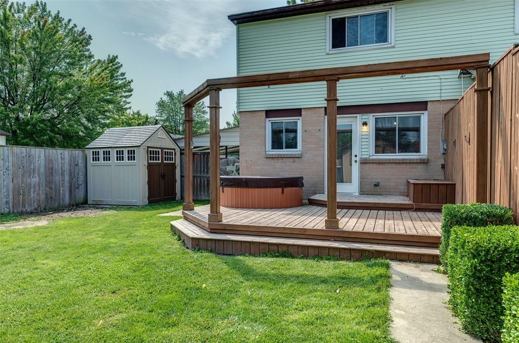617 CARDIFF Drive, Sarnia, Ontario, Canada