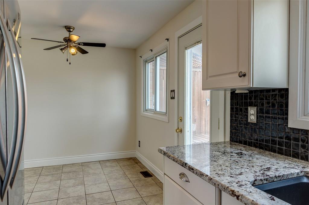 617 CARDIFF Drive, Sarnia, Ontario, Canada