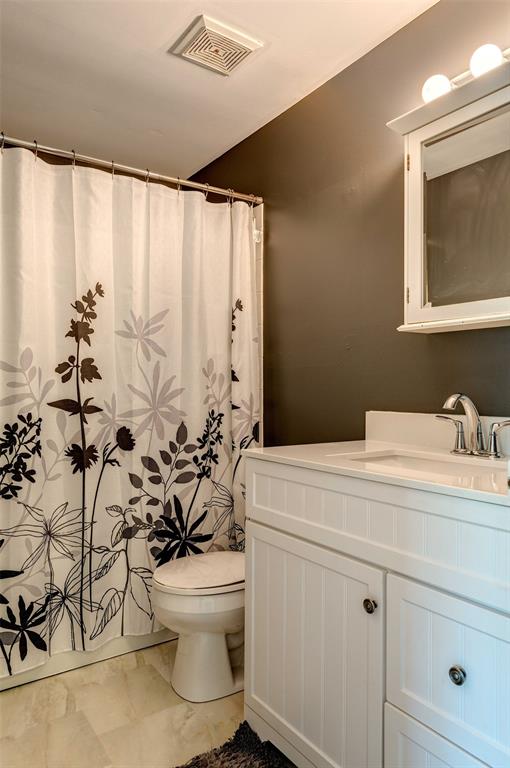 617 CARDIFF Drive, Sarnia, Ontario, Canada