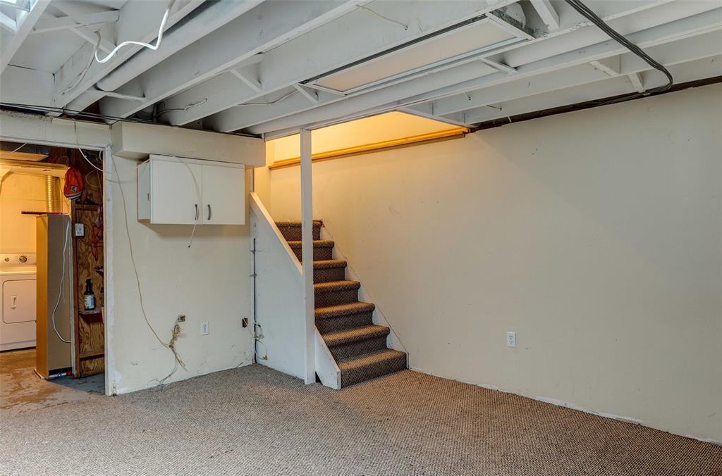 617 CARDIFF Drive, Sarnia, Ontario, Canada
