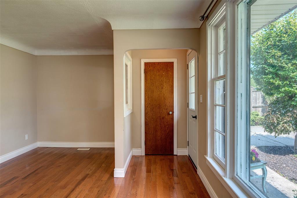 308 LOUISA Street, Point Edward, Ontario, Canada