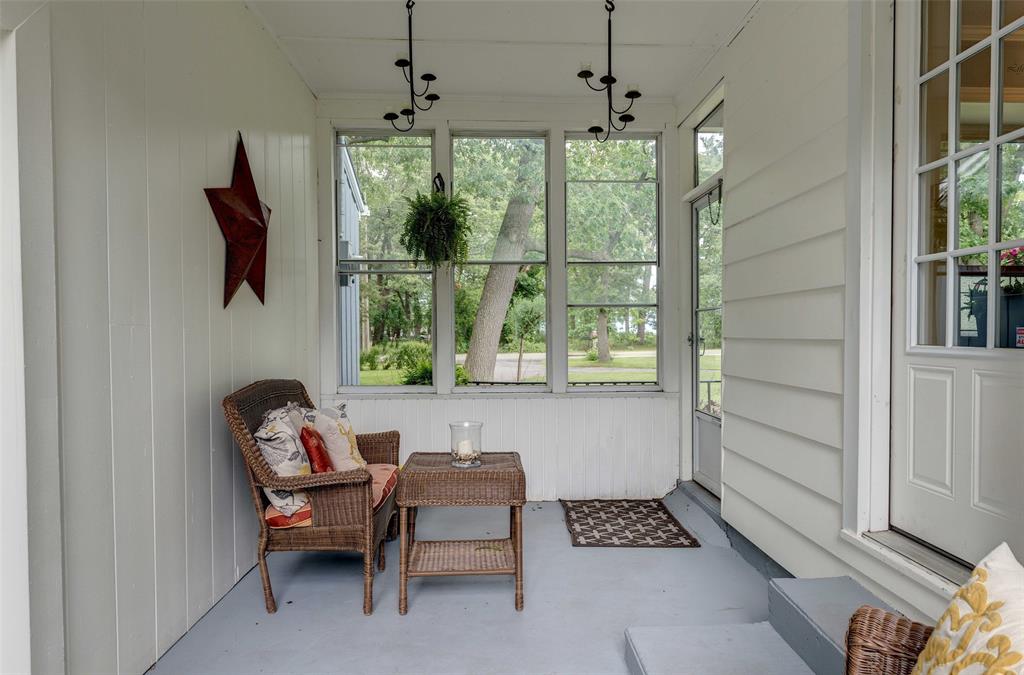 1985 LAKESHORE Road, Sarnia, Ontario, Canada