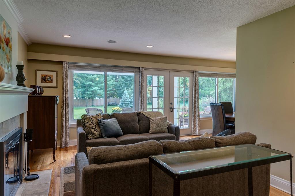 1985 LAKESHORE Road, Sarnia, Ontario, Canada