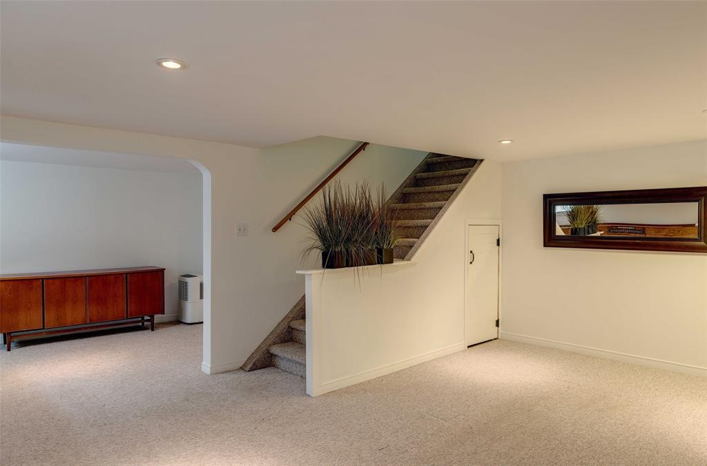 1985 LAKESHORE Road, Sarnia, Ontario, Canada