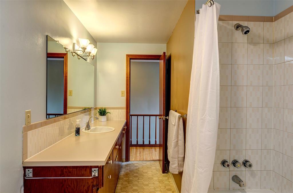 1455 LEE Court, Sarnia, Ontario, Canada