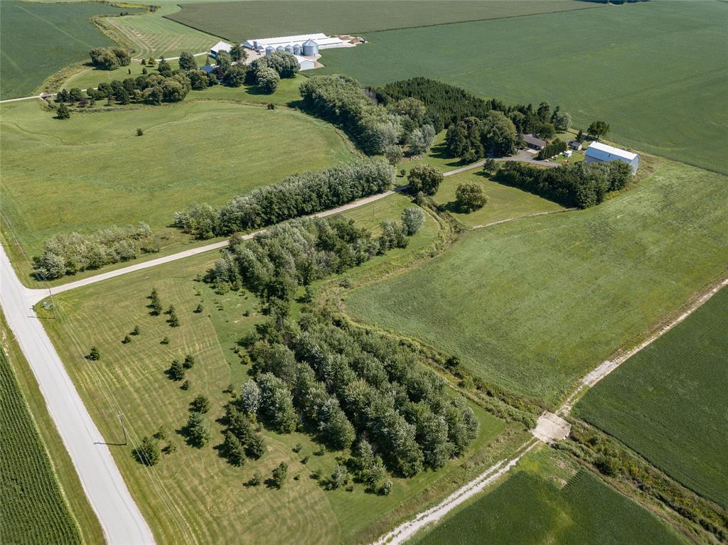 5223 DOUGLAS Line, Plympton-Wyoming, Ontario, Canada