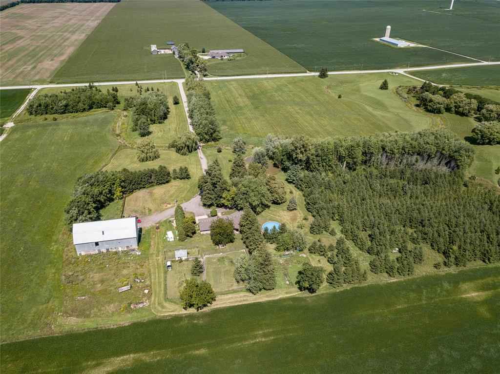 5223 DOUGLAS Line, Plympton-Wyoming, Ontario, Canada
