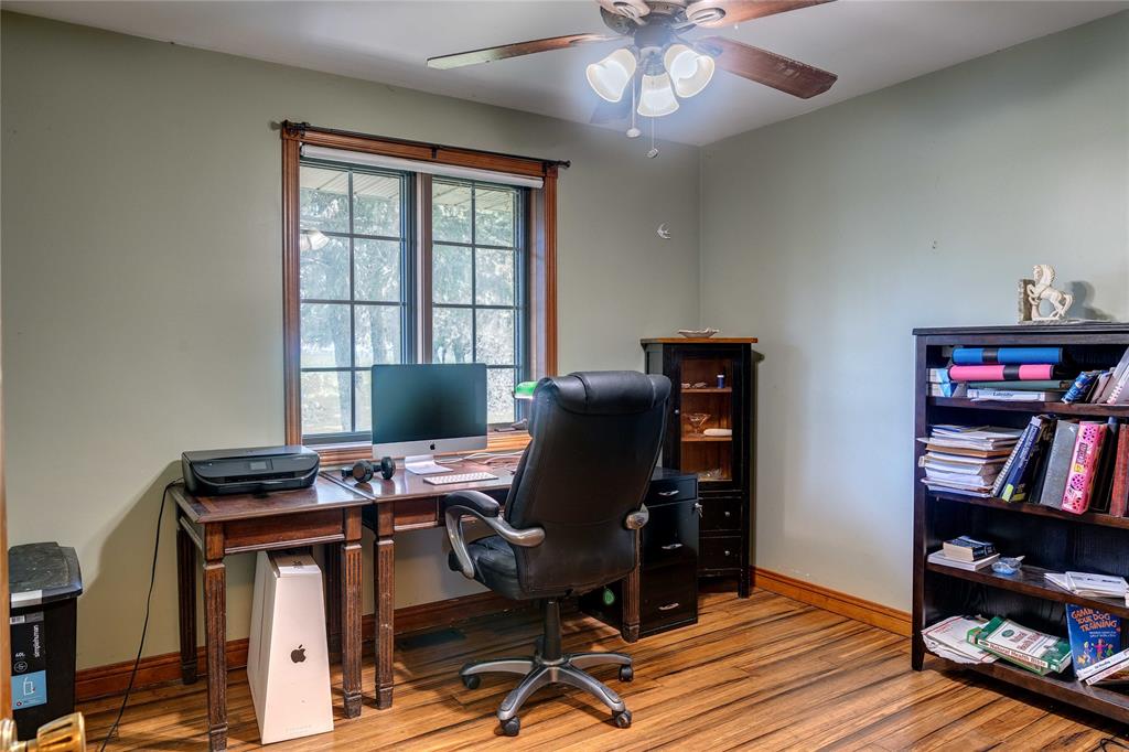 5223 DOUGLAS Line, Plympton-Wyoming, Ontario, Canada